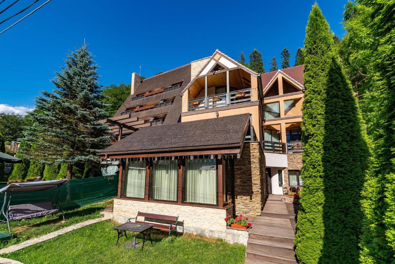 Hotel Casa Freya Buşteni Exterior foto